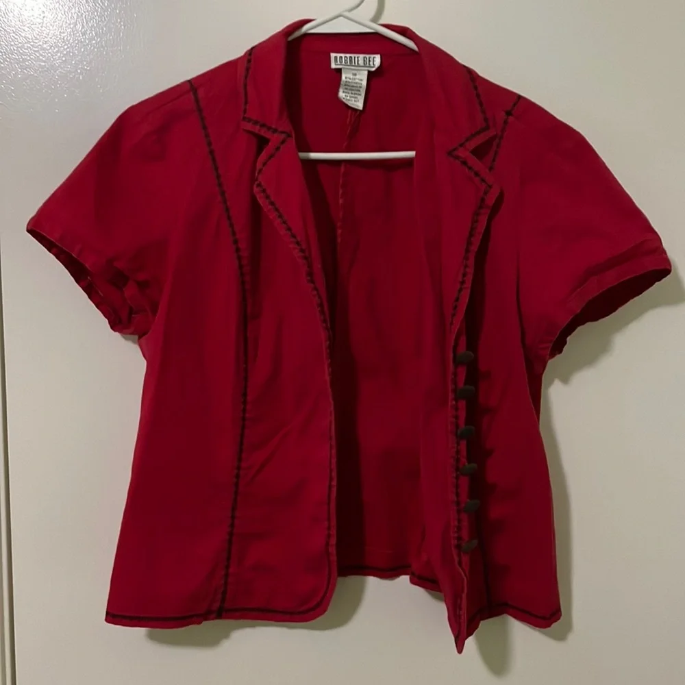 red button up - Picture 1 of 2